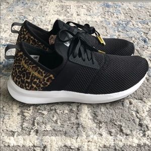 New balance memory foam leopard sneakers
